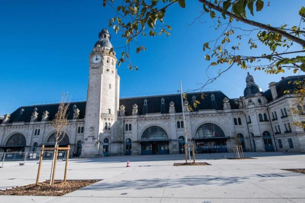 Studio Centre Ville La Rochelle  Exterior photo